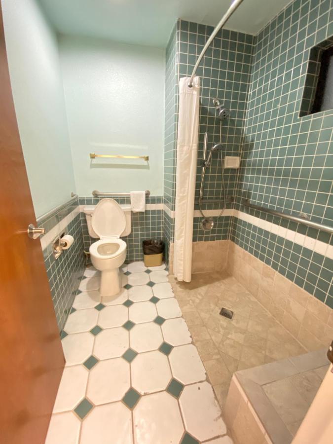 Americas Best Value Inn Pico Rivera East Los Angeles Exterior photo