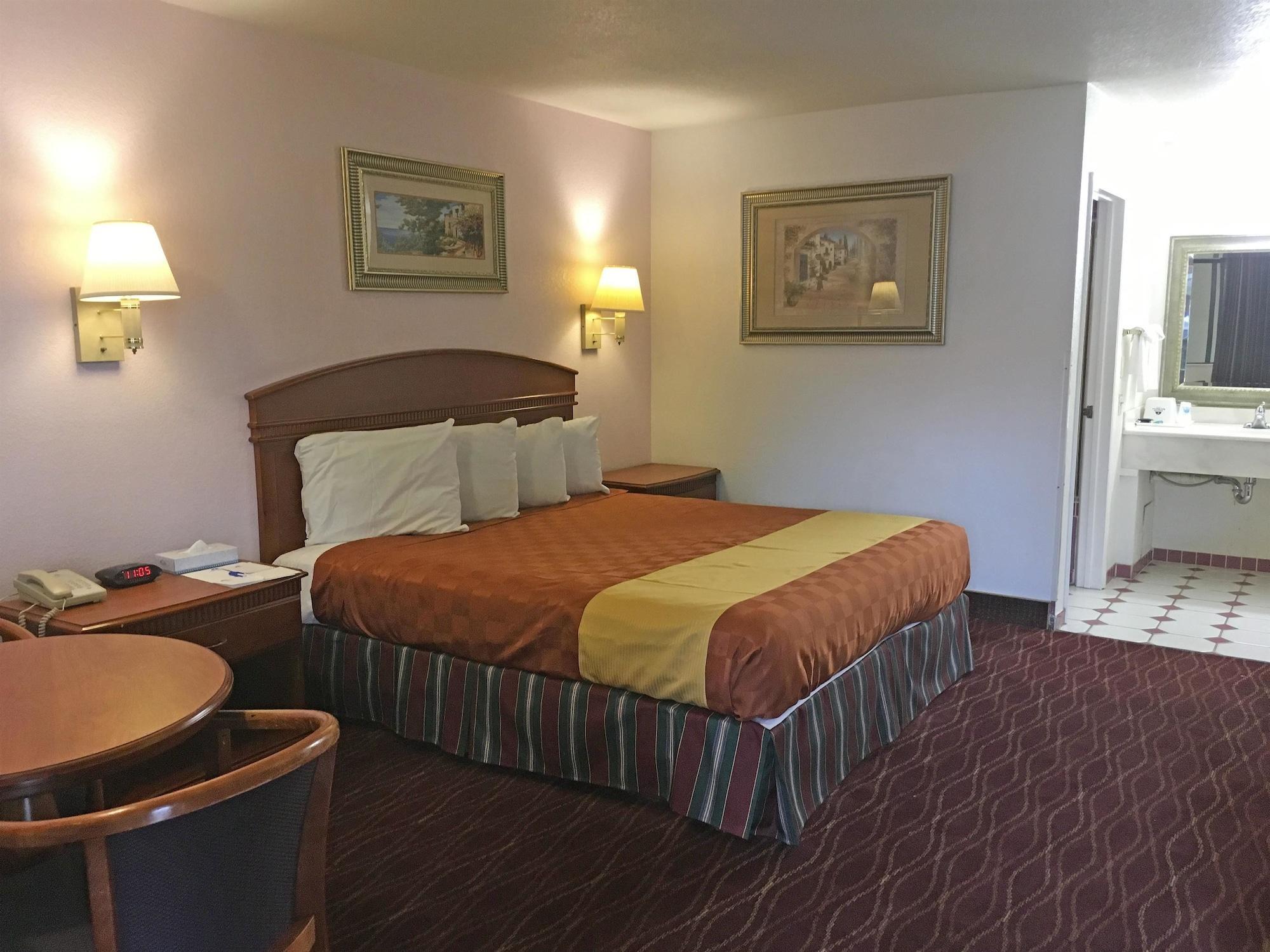 Americas Best Value Inn Pico Rivera East Los Angeles Exterior photo